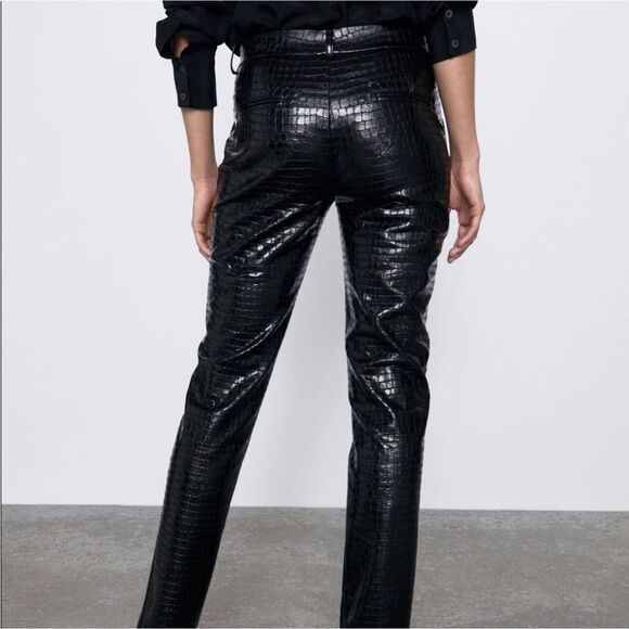 Zara Faux Leather Vegan Croc Leather Pants Size Medium - Picture 3 of 16